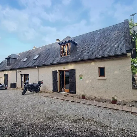 Ferienhaus Lovely In With Heated Swimming Pool
